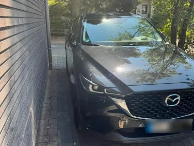 Gebraucht Mazda CX-5 Sky 165 PS (121 kW) 2024 Schwarz SUV