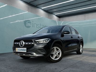 Gebraucht Mercedes GLA200 Progressive 163 PS (119 kW) 2020 Schwarz SUV