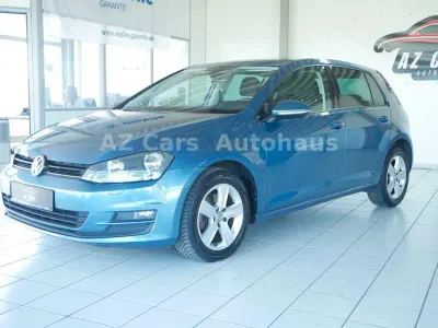 Gebraucht VW Golf VII 105 PS (77 kW) 2013 Blau Kleinwagen