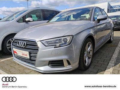 Gebraucht Audi A3 Sport 116 PS (85 kW) 2018 Florettsilber metallic Limousine