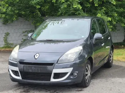 Gebraucht Renault Scénic III Dynamique 131 PS (96 kW) 2011 Grau Van / Kleinbus