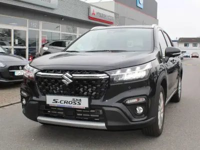 Gebraucht Suzuki SX4 S-Cross Comfort 116 PS (85 kW) 2023 Grau SUV