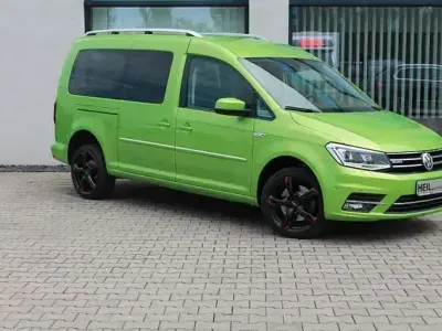 Gebraucht VW Caddy Maxi Highline 150 PS (110 kW) 2018 Grün Van / Kleinbus