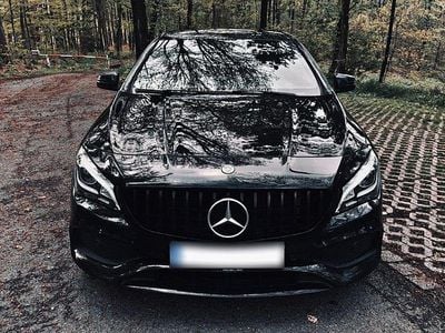 Gebraucht Mercedes CLA200 AMG 156 PS (114 kW) 2018 Schwarz Coupé