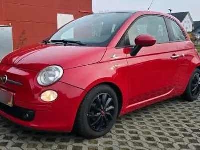 Gebraucht Fiat 500 Lounge 89 PS (65 kW) 2012 Rot Kleinwagen