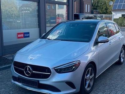 Mercedes B220