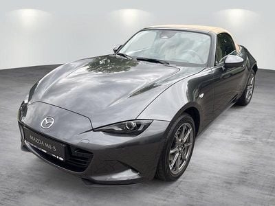 Neu Mazda MX5 Kazari 132 PS (97 kW) 2025 Beige Cabrio