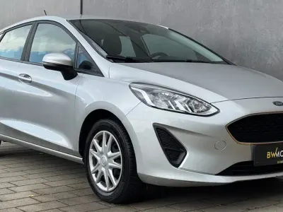 Gebraucht Ford Fiesta Cool & Connect 95 PS (69 kW) 2021 Silber Kleinwagen