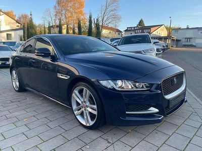 Loire blue Gebraucht 2015 Jaguar XE R-Sport Limousine | 17.900 €
