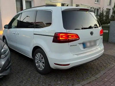 Gebraucht VW Sharan 150 PS (110 kW) 2015 Weiß Van / Kleinbus