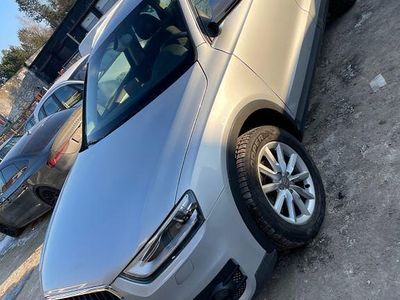 Silber Gebraucht 2012 Audi Q3 Comfort SUV | 12.899 € (Guter Preis)