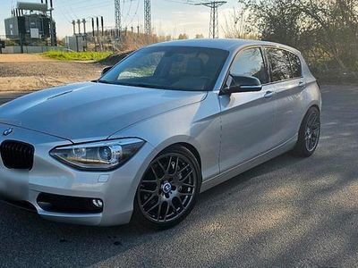 Second-hand BMW 125 Sport Line 272 CP (200 kW) 2015 Argintiu Hatchback