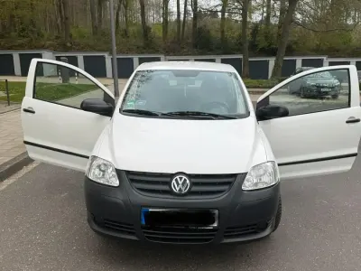 Gebraucht VW Fox 54 PS (39 kW) 2007 Weiß Kleinwagen