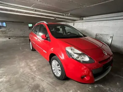 Gebraucht Renault Clio III 90 PS (66 kW) 2009 Rot Kombi
