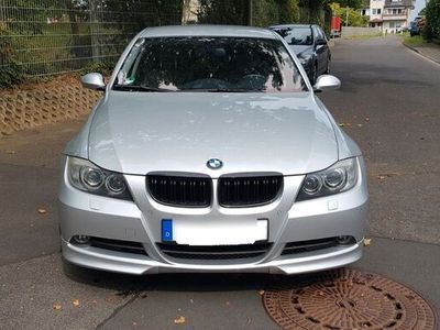 BMW 325