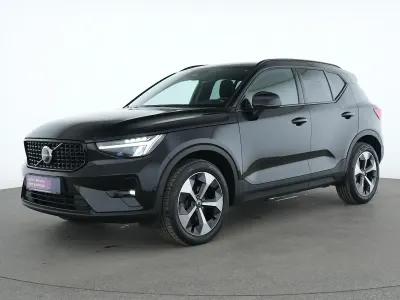 Gebraucht Volvo XC40 Ultimate 197 PS (144 kW) 2023 Onyx black SUV