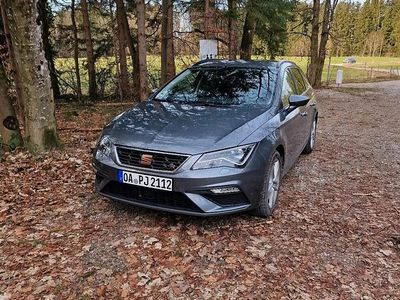 Grau Gebraucht 2017 Seat Leon ST FR Kombi | 10.500 € (Fairer Preis)