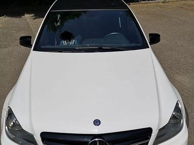 Gebraucht Mercedes C220 Avantgarde 170 PS (125 kW) 2013 Weiß Limousine