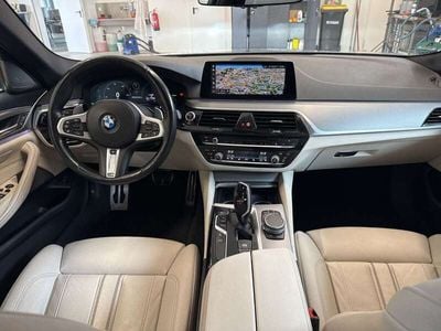 BMW M550