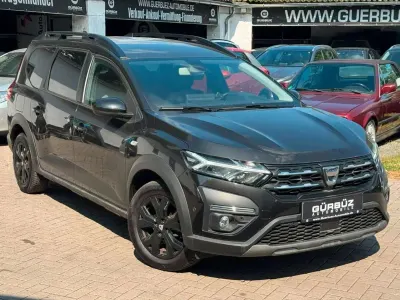 Gebraucht Dacia Jogger Extreme 101 PS (74 kW) 2022 Schwarz Van / Kleinbus