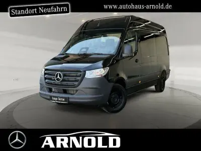Używany Mercedes Sprinter 170 KM (125 kW) 2026 Czarny Van