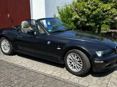 Gebraucht BMW Z3 Performance 118 PS (86 kW) 1999 Schwarz Cabrio
