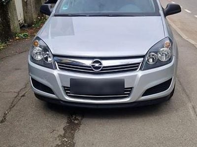 Usata Opel Astra 90 CV (66 kW) 2010 Grigio Station wagon