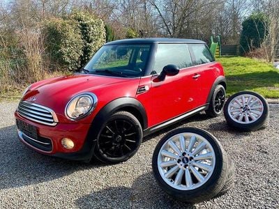 Gebraucht Mini Cooper 122 PS (89 kW) 2012 Rot Kleinwagen
