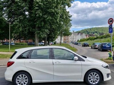 Mercedes B180