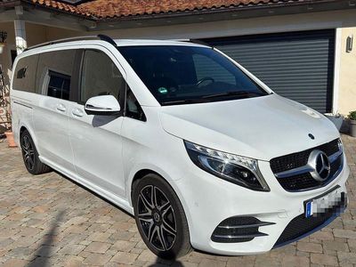 Weiß Gebraucht 2019 Mercedes V300 Edition Van / Kleinbus | 48.500 € (Teuer)