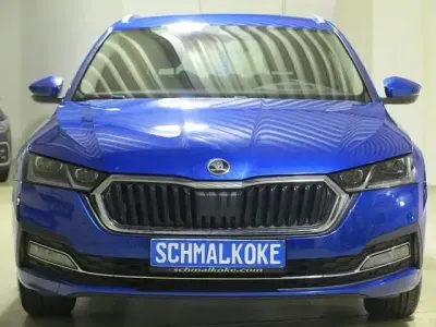 Gebraucht Skoda Octavia Style 150 PS (110 kW) 2023 Raceblau metallic (metallic) Kombi