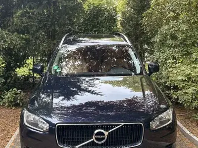 Gebraucht Volvo XC90 Momentum 224 PS (164 kW) 2016 Blau SUV