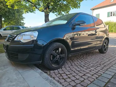 Gebraucht VW Polo 80 PS (58 kW) 2009 Schwarz Kleinwagen