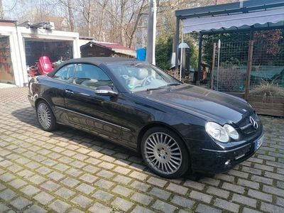 Gebraucht Mercedes CLK320 Elegance 218 PS (160 kW) 2004 Schwarz Coupé