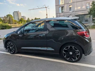 Gebraucht Citroën DS3 Sport Chic 120 PS (88 kW) 2012 Braun Kleinwagen