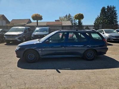 Usado Peugeot 306 98 HP (72 kW) 2001 Azul Sedan