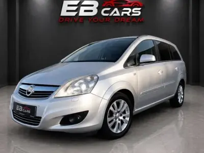 Gebraucht Opel Zafira 125 PS (91 kW) 2013 Silber Van / Kleinbus