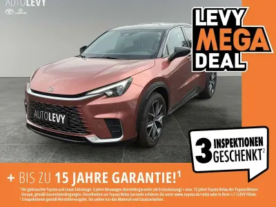 Gebraucht Lexus LBX 136 PS (100 kW) 2024 Bronze SUV