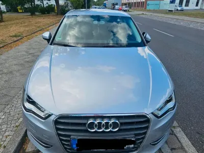 Gebraucht Audi A3 110 PS (80 kW) 2015 Silber Limousine