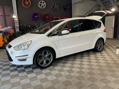 Second-hand Ford S-MAX Titanium S 163 CP (119 kW) 2013 Monovolum