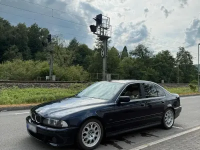 Gebraucht BMW 530 Basis 193 PS (141 kW) 2001 Blau Limousine
