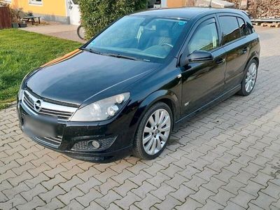 gebraucht Opel Astra opc line Klima xenon Sportfahrwerk 4Türer