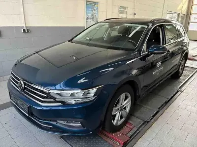Occasion VW Passat Business 150 ch (110 kW) 2022 Bleue Break