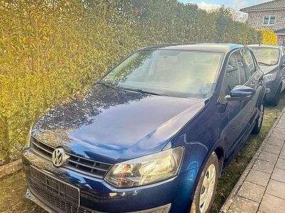 Gebraucht VW Polo 60 PS (44 kW) 2010 Blau Kleinwagen