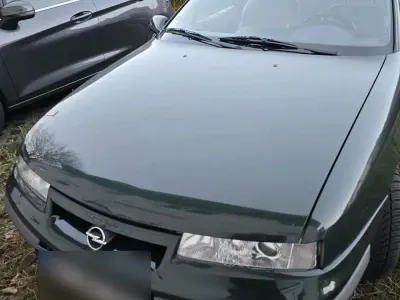 Gebraucht Opel Calibra 170 PS (125 kW) 2026 Grün Coupé
