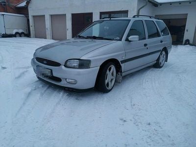Silber Gebraucht 1998 Ford Escort RS Kombi | 3.000 €