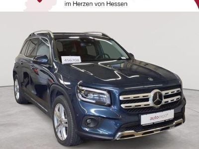 Mercedes GLB220