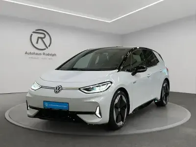 Gebraucht VW ID.3 GTX 239 kW (326 PS) 2025 Gletscherweiß metallic (metallic) Kleinwagen