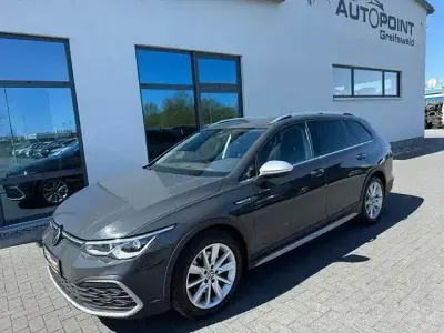 Gebraucht VW Golf Alltrack 200 PS (147 kW) 2022 Grau Kombi