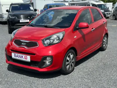 Gebraucht Kia Picanto DREAM-TEAM Edition 69 PS (50 kW) 2015 Rot Kleinwagen